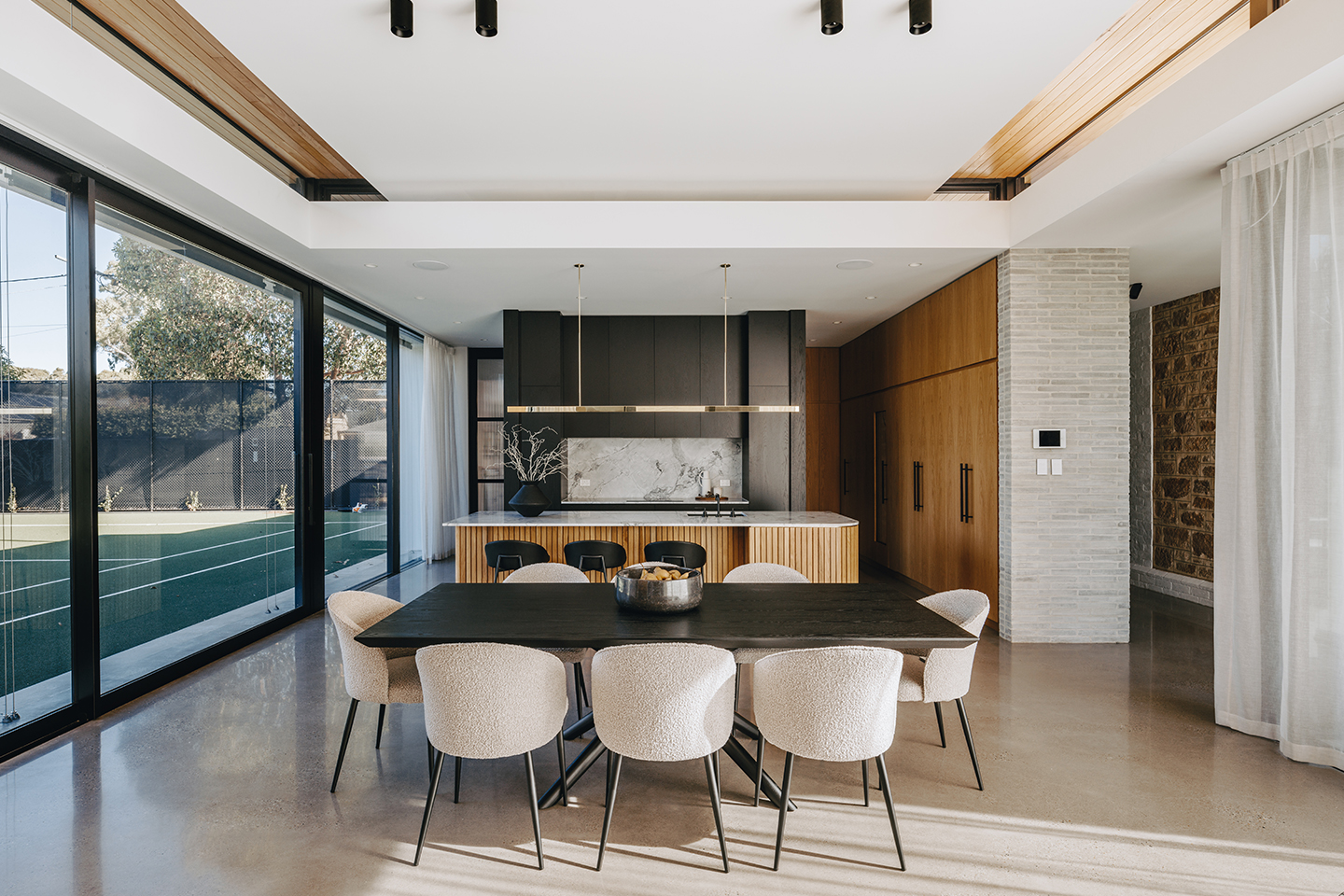 Commercial Extension